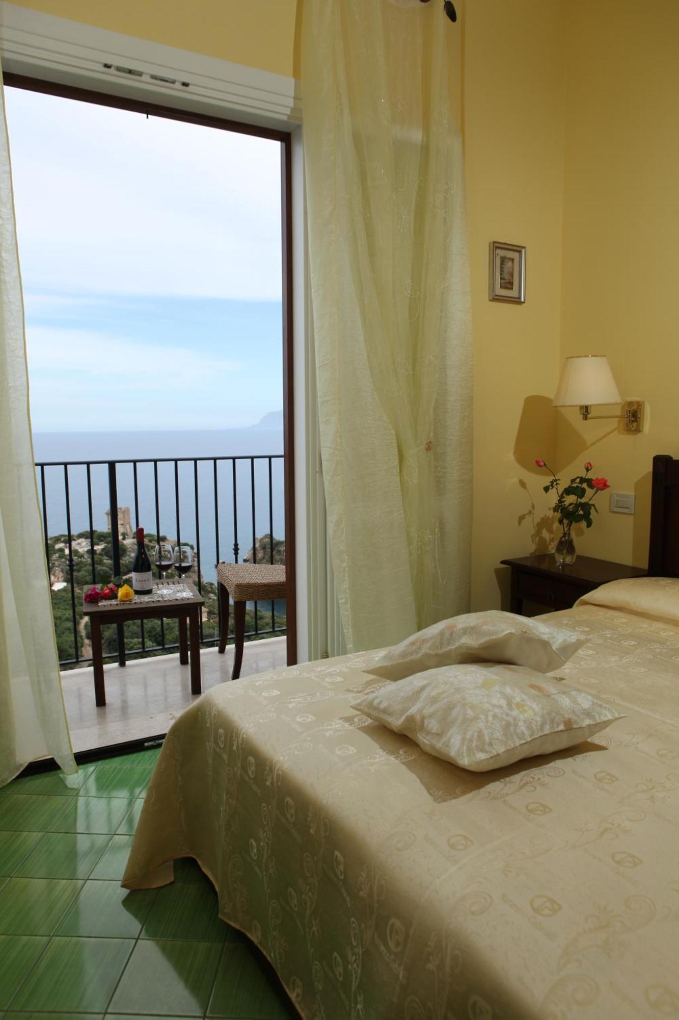 Torre Bennistra Scopello (Sicily) Quarto foto